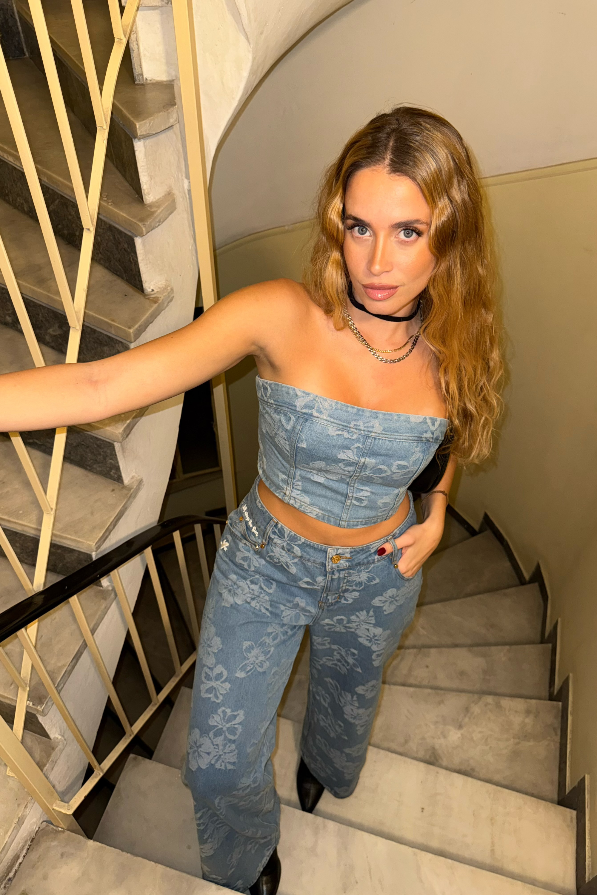 STRAPLESS BUSTIER TOP