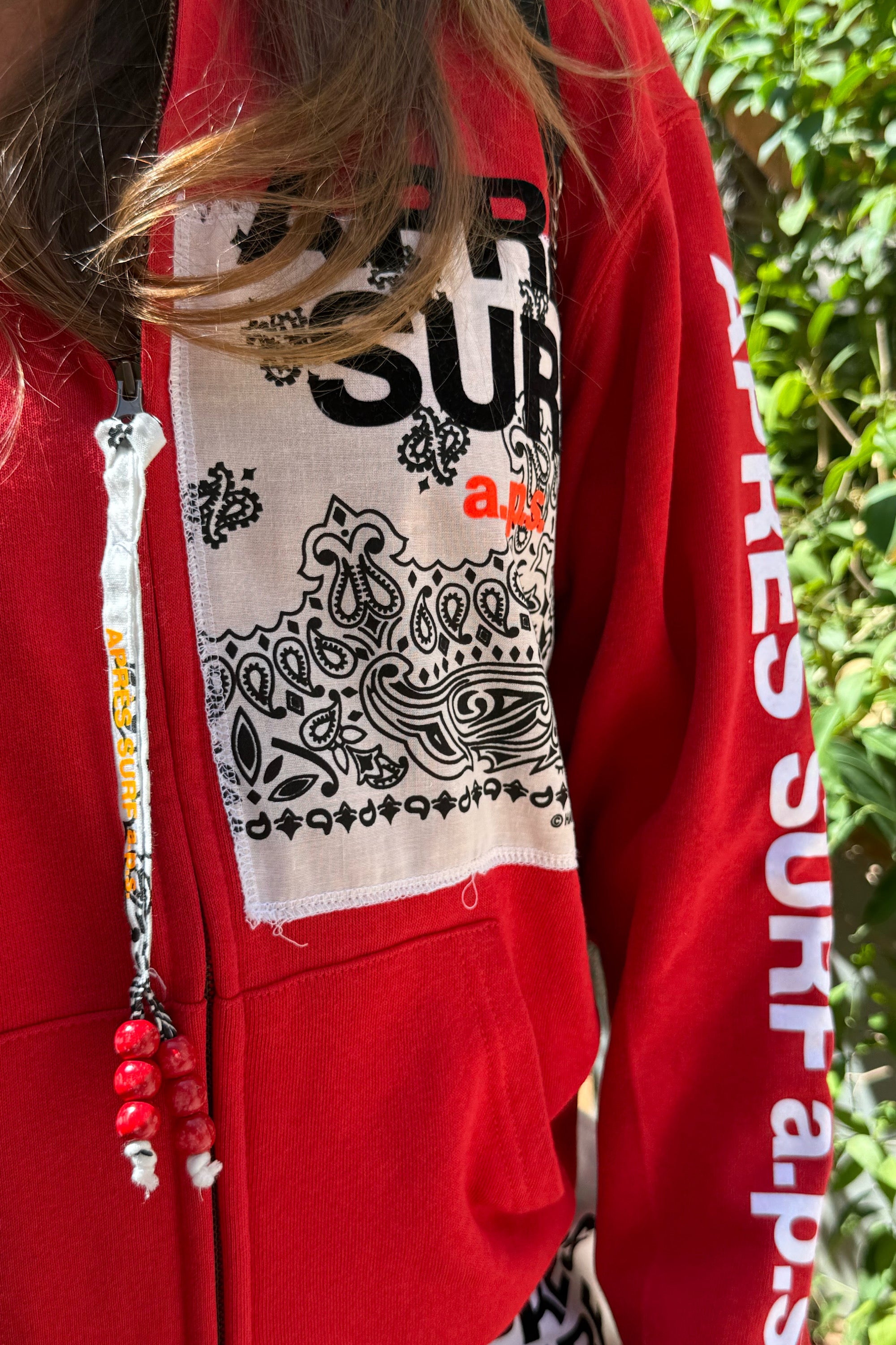 CLASSIC ZIP BANDANA