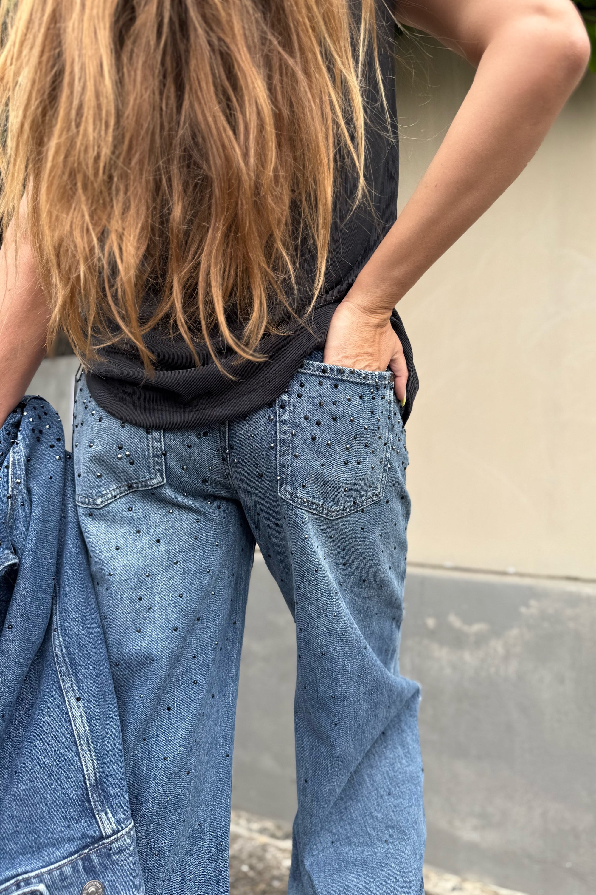 LOW SLUNG WIDE LEG CANDY