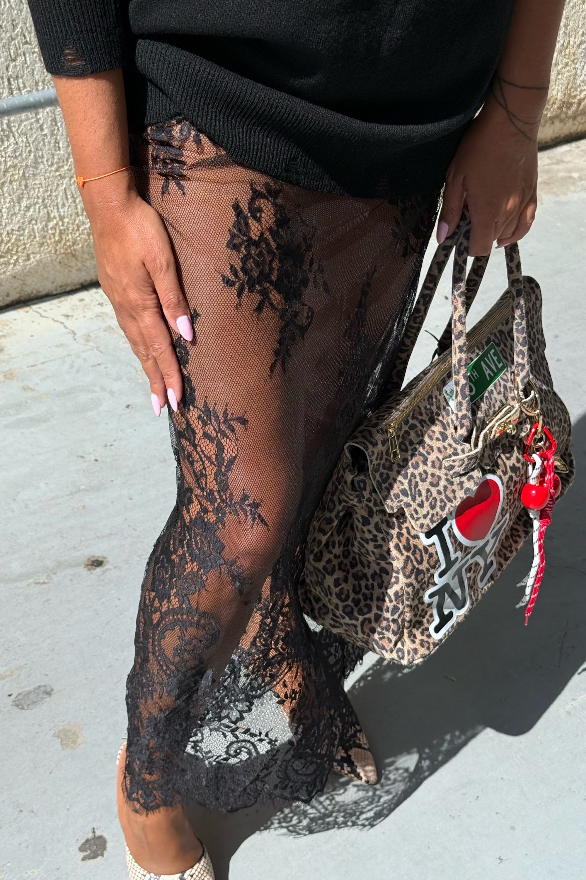 FLOWERS LACE SKIRT