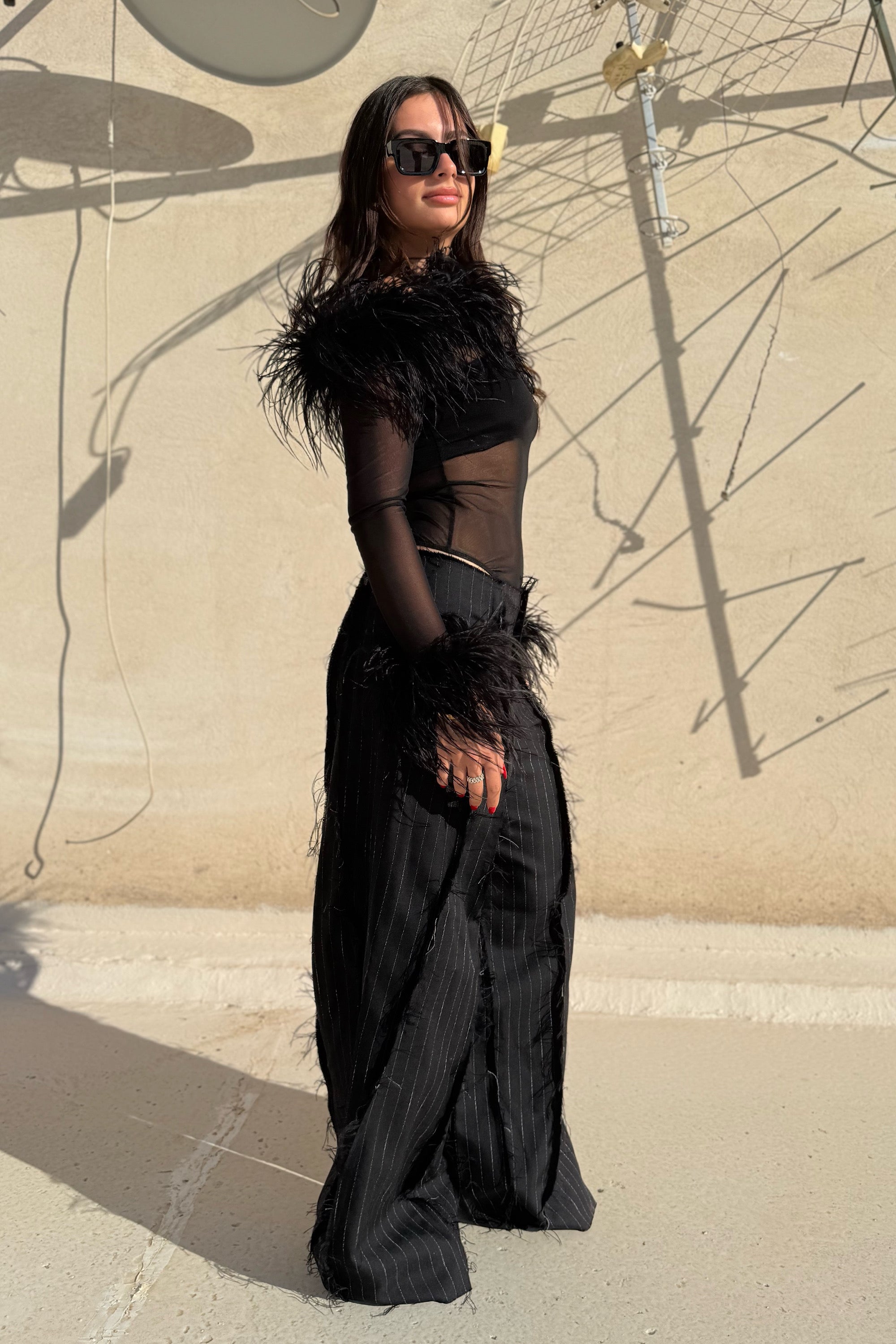 PIN STRIPE LOOSE THREADS PANTS