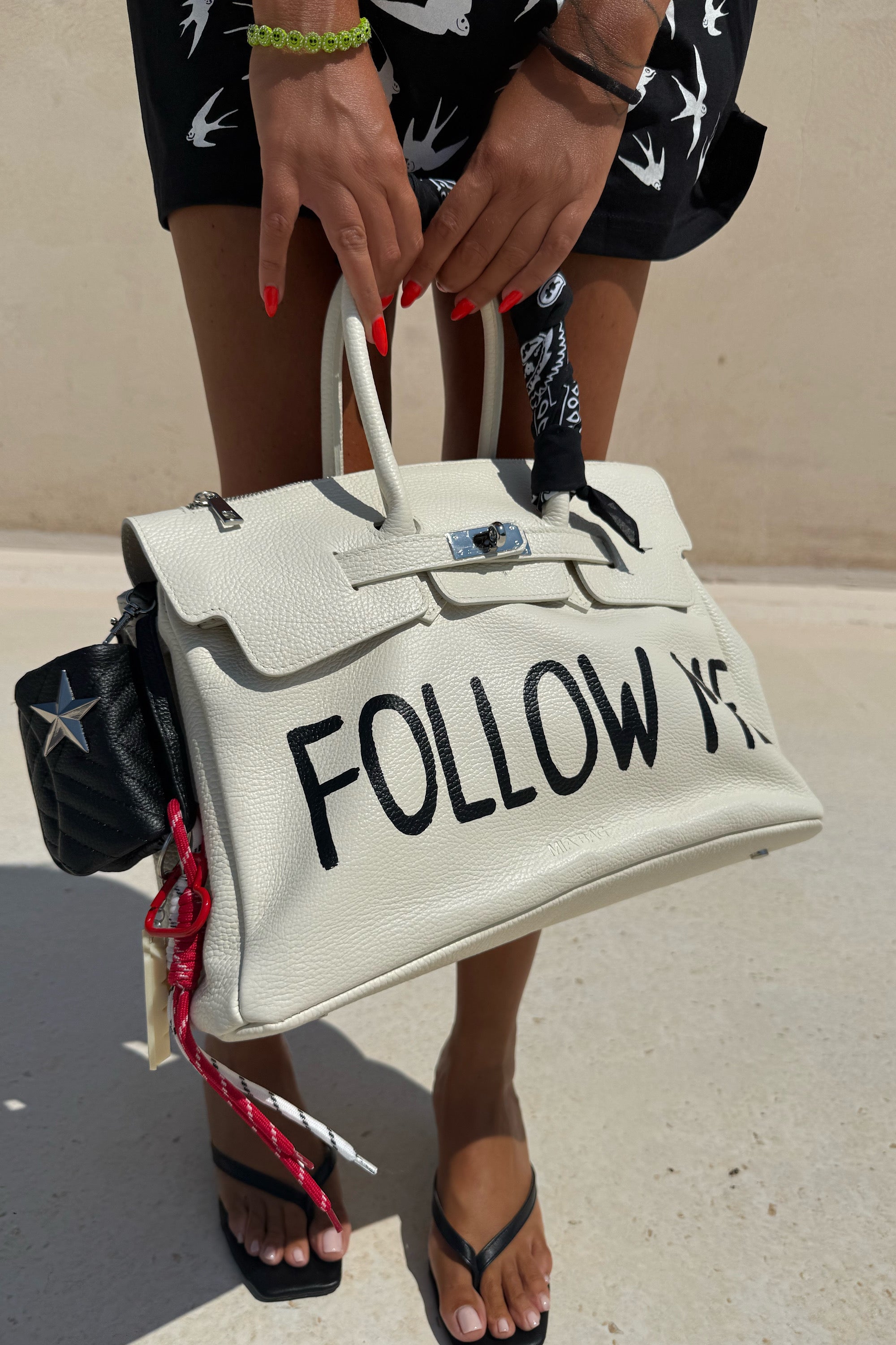 LEATHER BAG FOLLOW ME