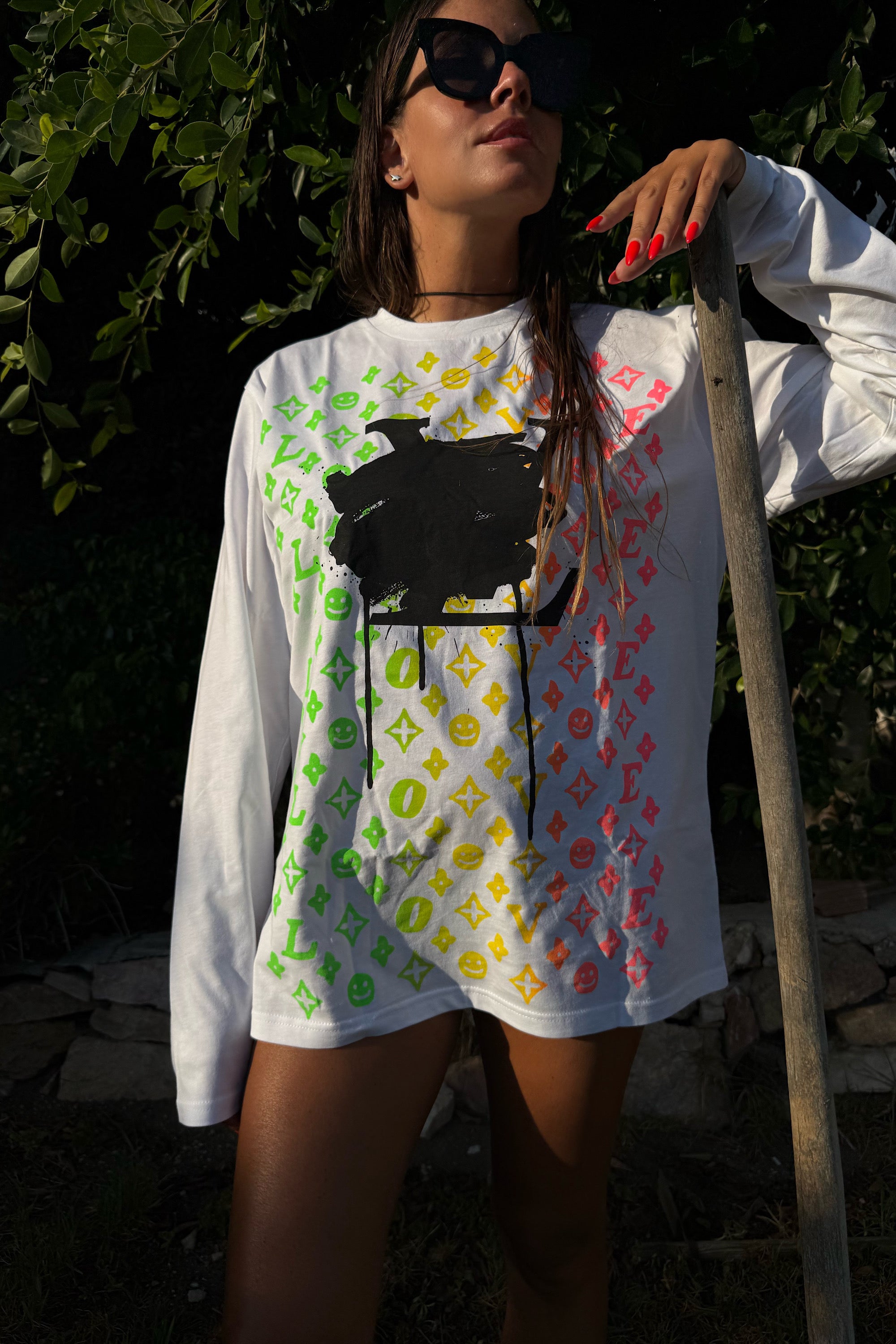 LOVE PATTERNS LS TEE