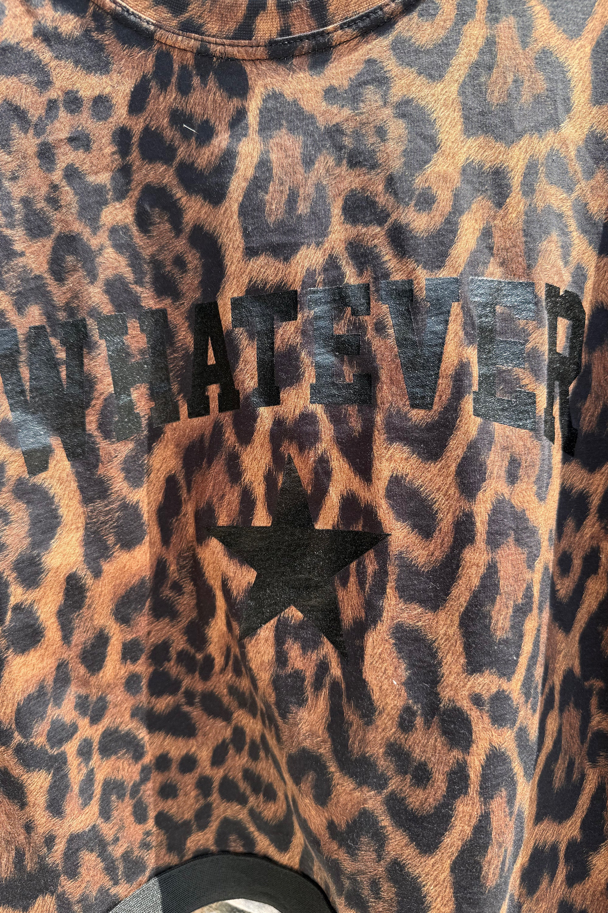 LEON TEE