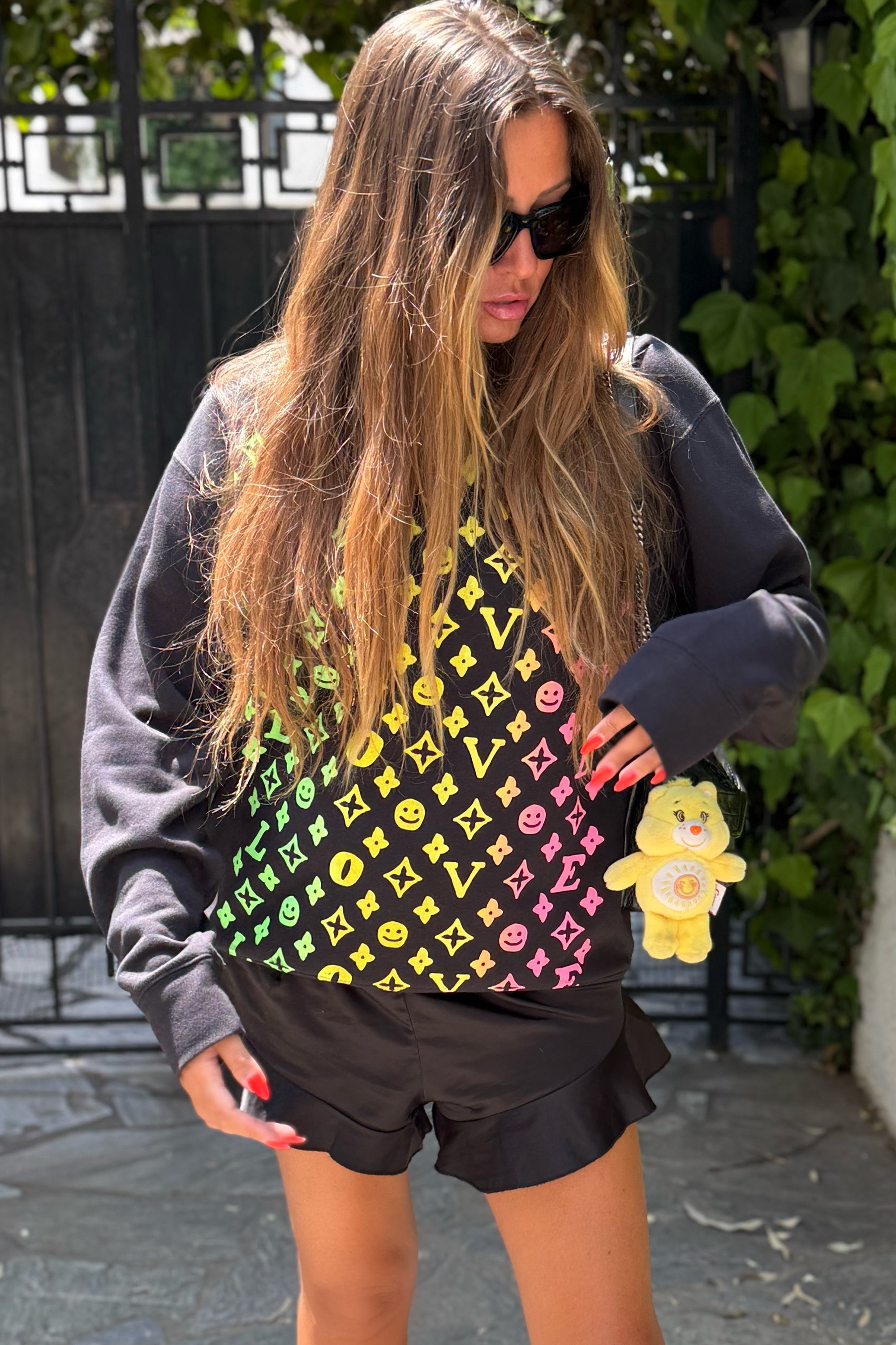 LOVE PATTERNS MULTI LS TEE