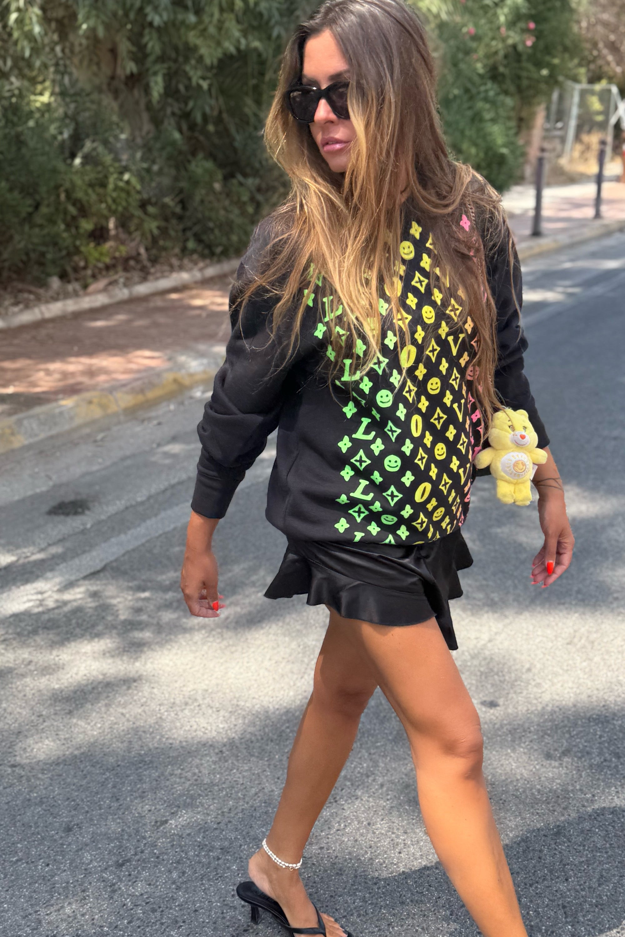 LOVE PATTERNS MULTI LS TEE