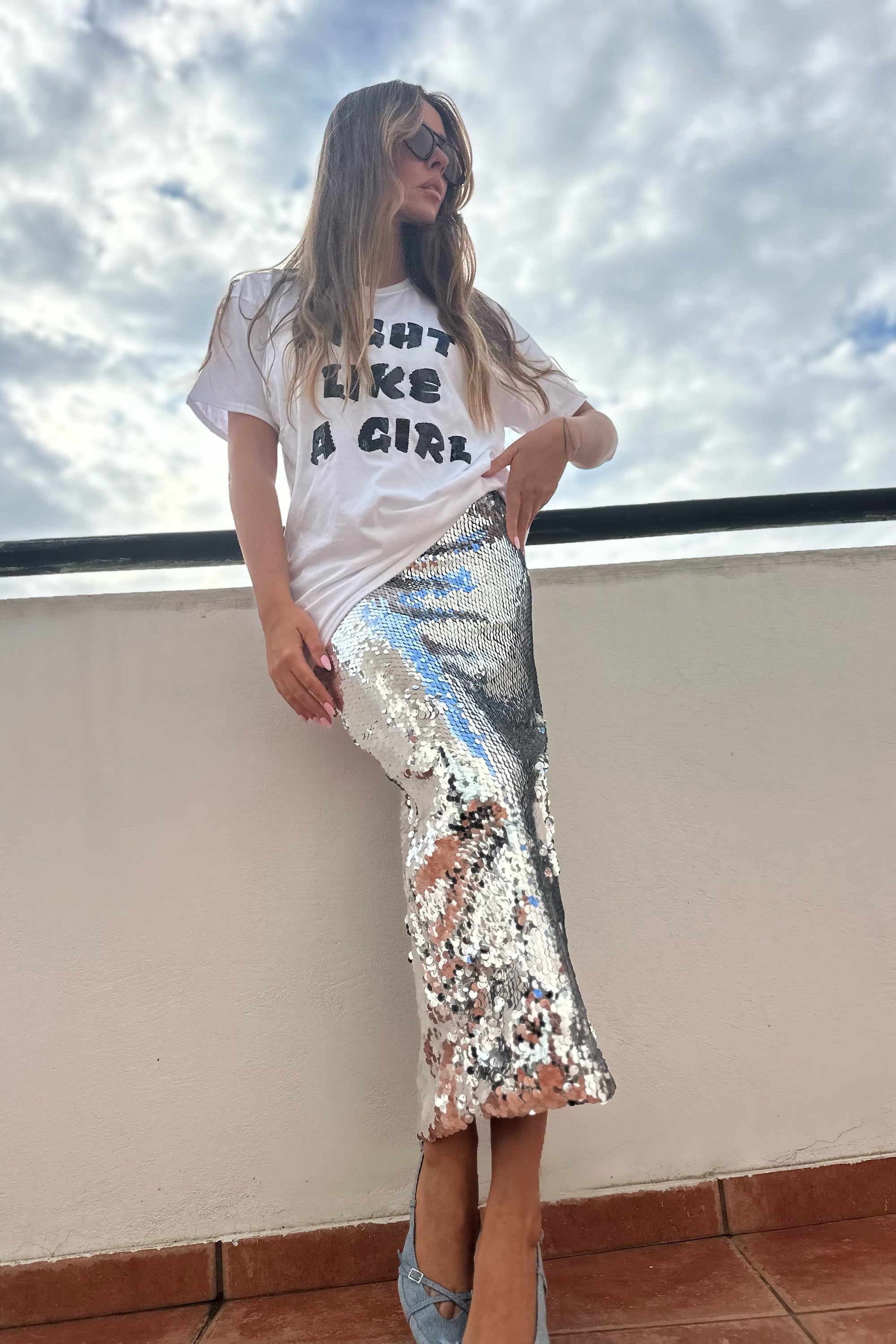 PAILLETTE OVERSIZED TEE