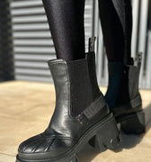 RIOT CHELSEA BOOT 6