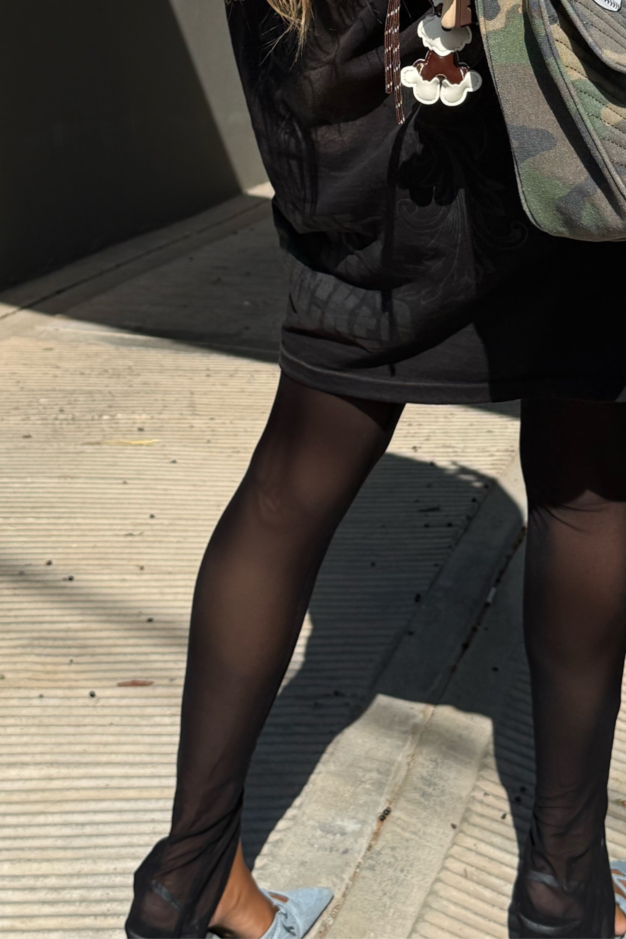 SHEER LINES LEGGINGS