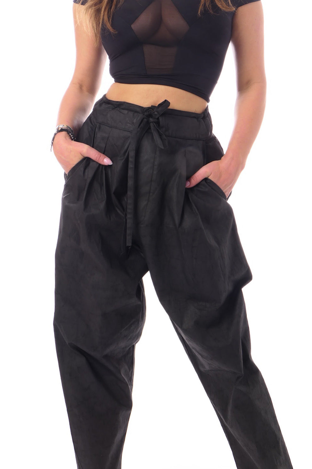 PLEATED PANTS LEATHER FINISH 2