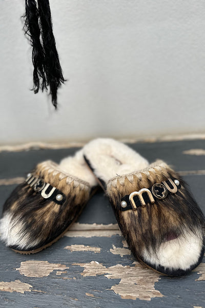 SLIDE SLIPPER LONG HAIR PONY 1